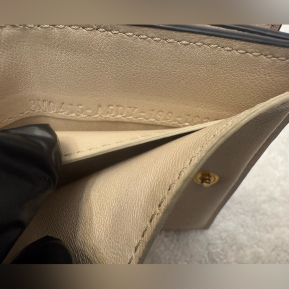 Fendi Peekaboo red leather trifold wallet.. - Picture 11 of 16